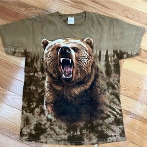 GIlDAN Brown Tshirt with Bear Logo. Size M (youth)